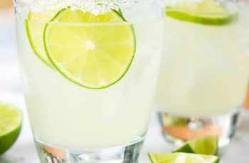 How to make a margarita?