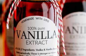 How to make vanilla extract?